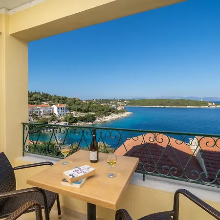 Aparthotel Stella 3*