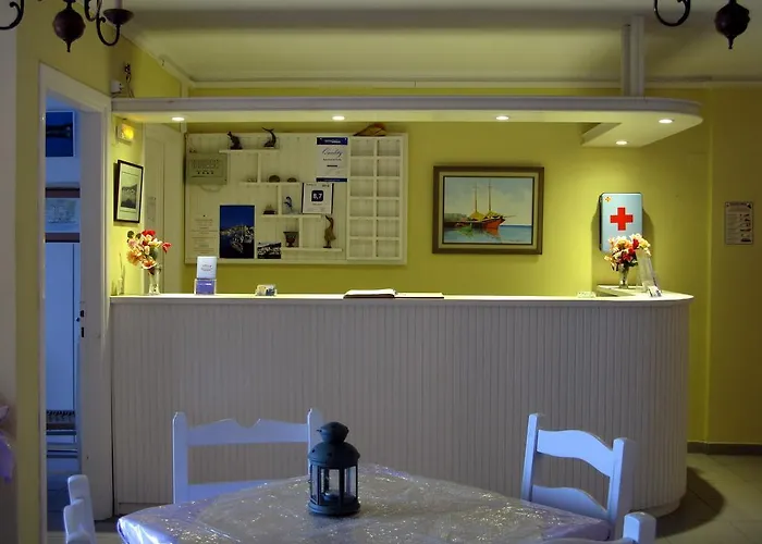 Stella Aparthotel 3*