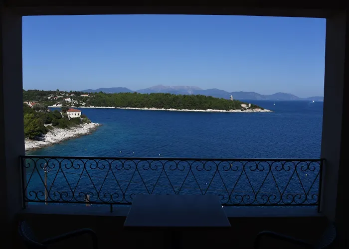 Aparthotel Stella 3*